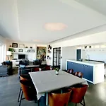 Апартаменты In Het Zoute With Sea Views