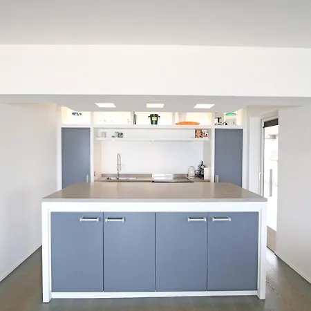 In Het Zoute With Sea Views *