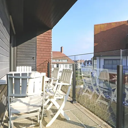 In Het Zoute With Sea Views アパート クノック・ヘイスト