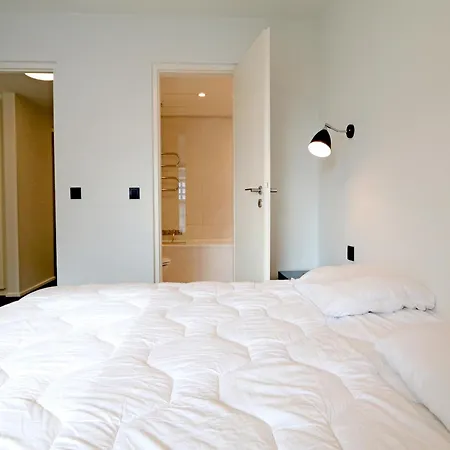 In Het Zoute With Sea Views Apartamento *