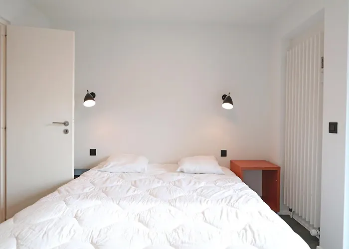 Apartamento In Het Zoute With Sea Views